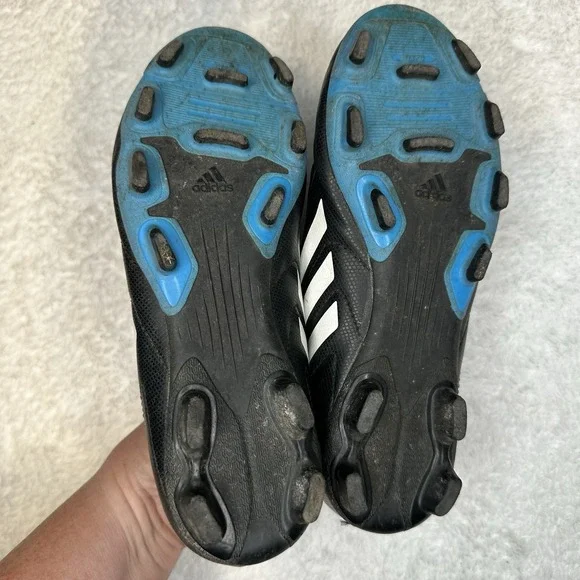 Adidas TRXFG Boys‎ Soccer Cleats Size 4 Black White Blue F48 - Picture 3 of 5